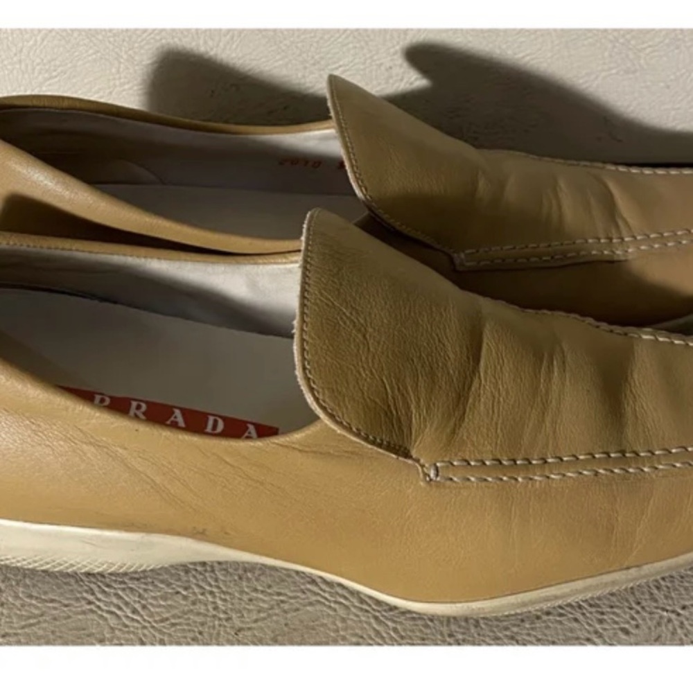 ISO!!!!!   Prada - Size 7.5 or 7 please.